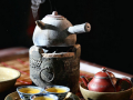 古时茶树滴水可解毒，今日品茶修身可益